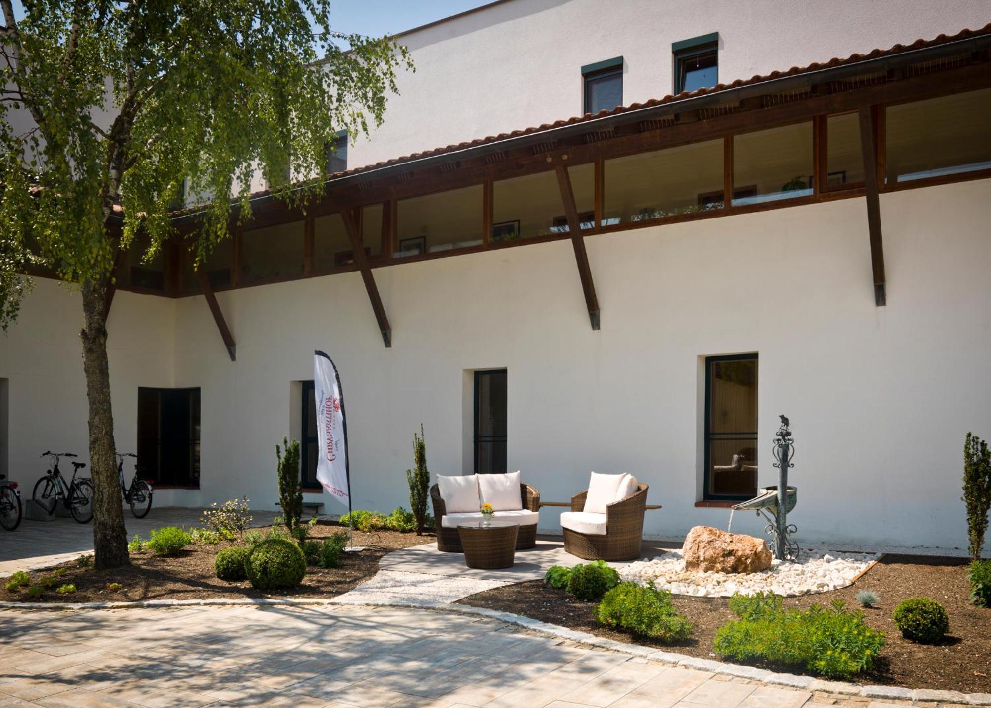 Hotel Chrysantihof Bad Birnbach Exterior photo