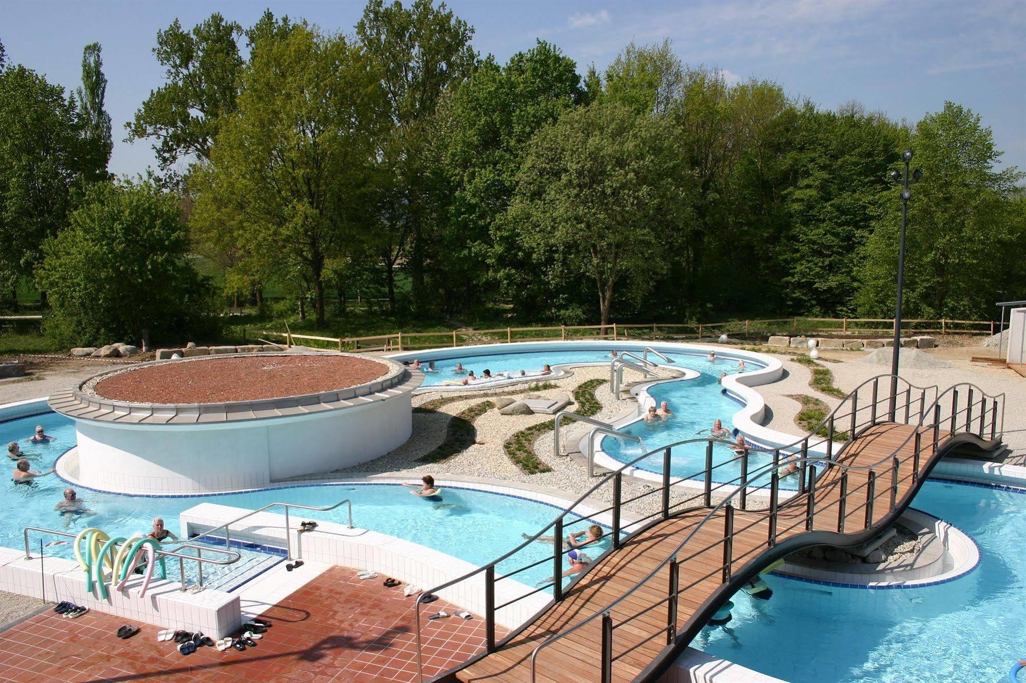 Hotel Chrysantihof Bad Birnbach Exterior photo